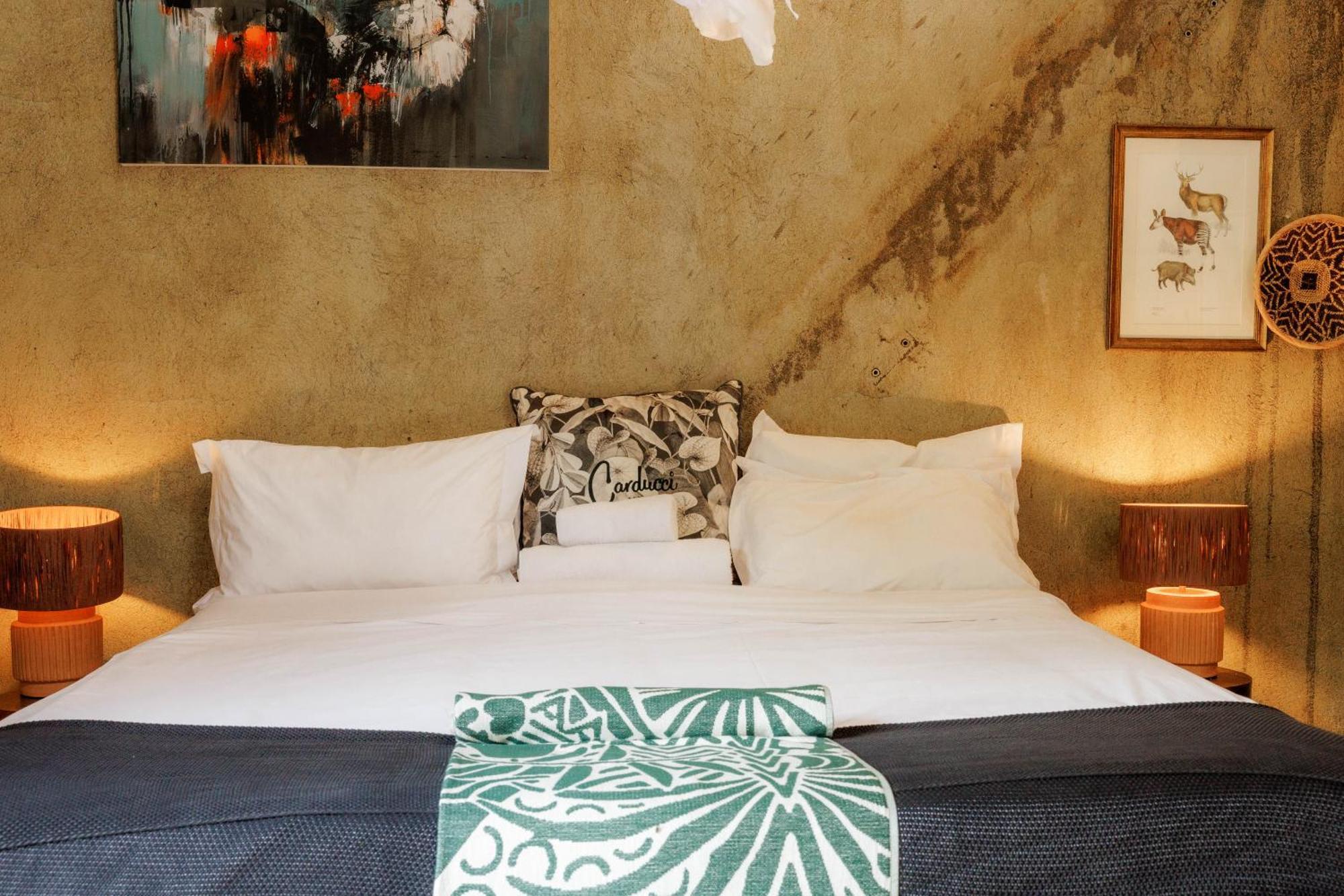 Chobe House Villa And Chalets Касане Екстериор снимка